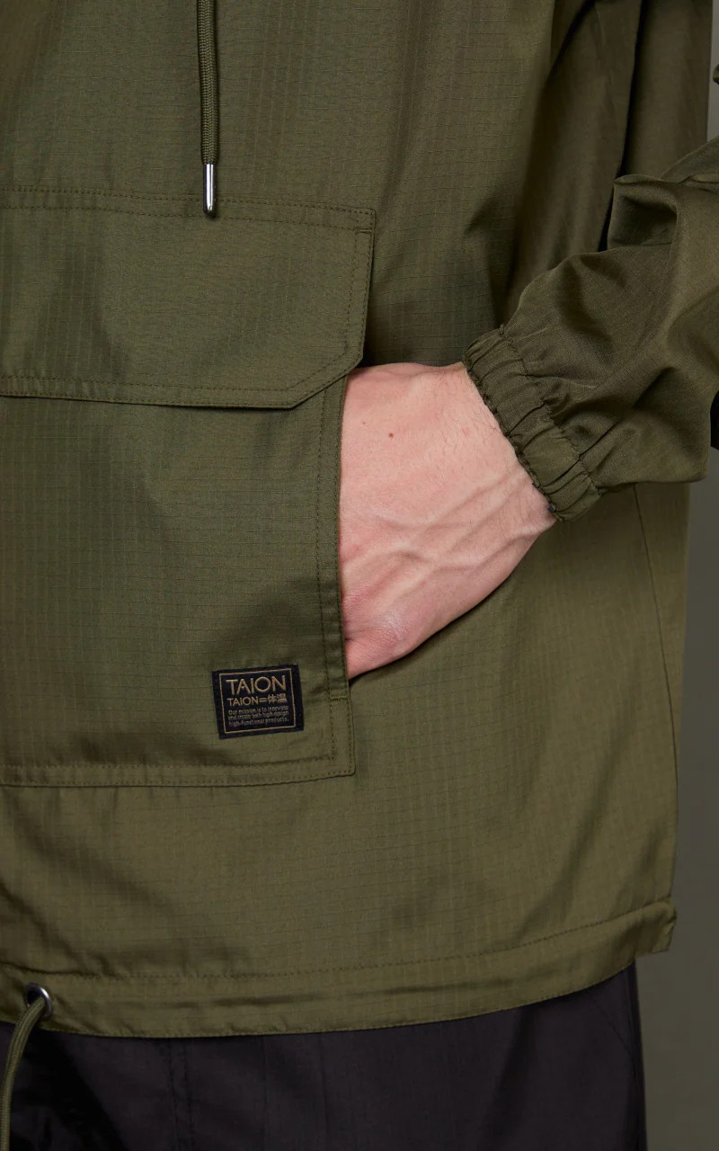 Taion Military Reversible Anorak Parka Dark Olive - Image 9
