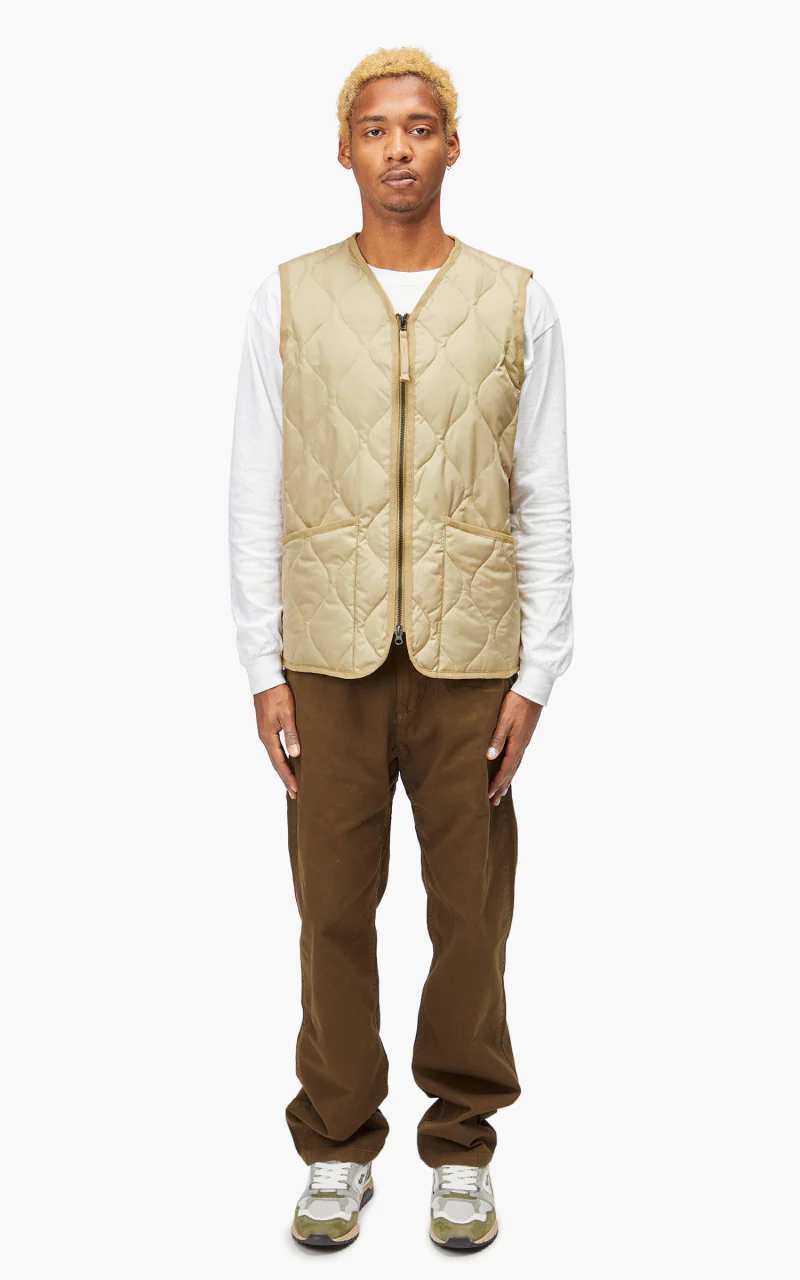 Taion Military Zip V-Neck Down Vest Cream - Image 2