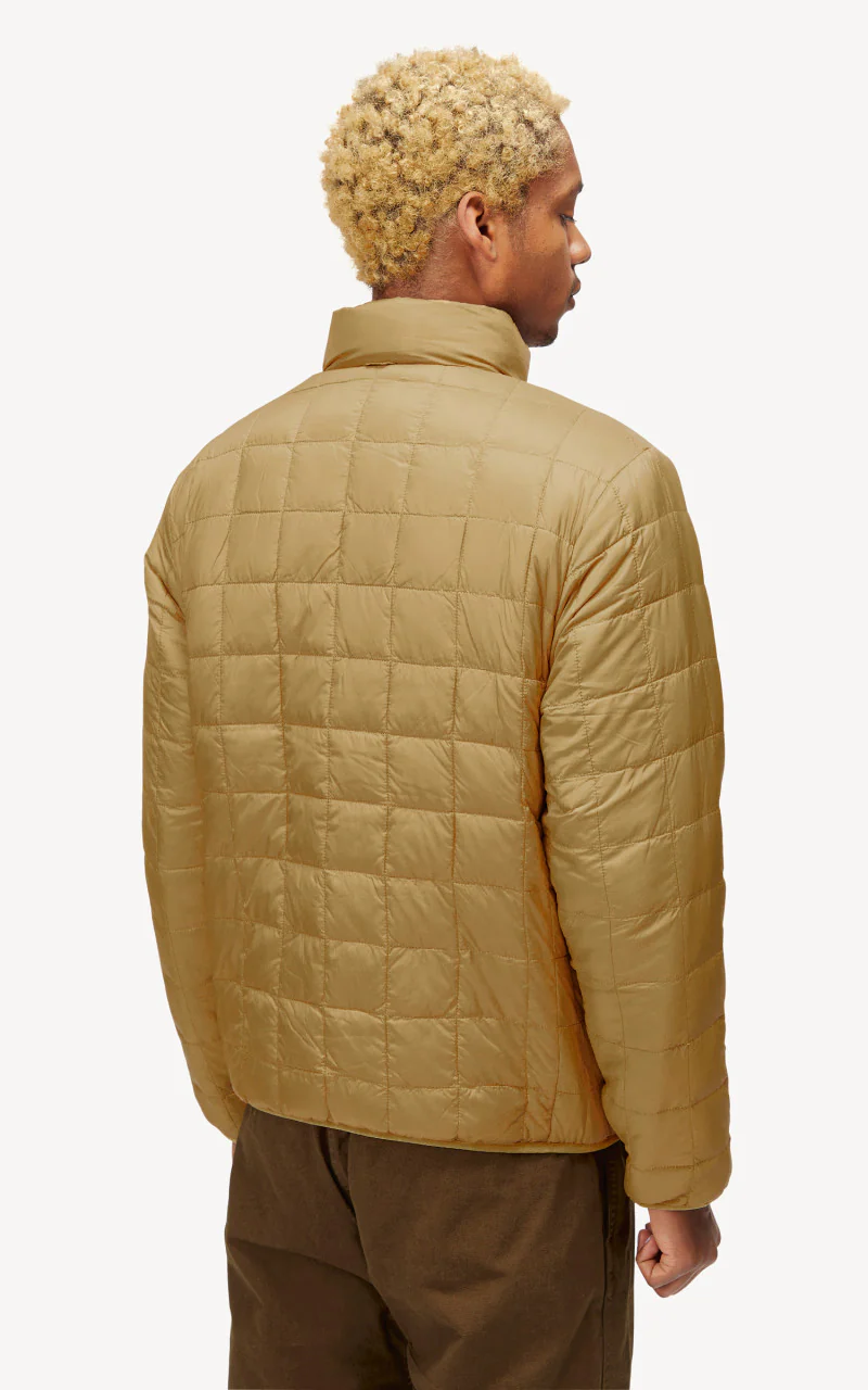 Taion Mountain Reversible Down x Boa Jacket Beige/Black - Image 7