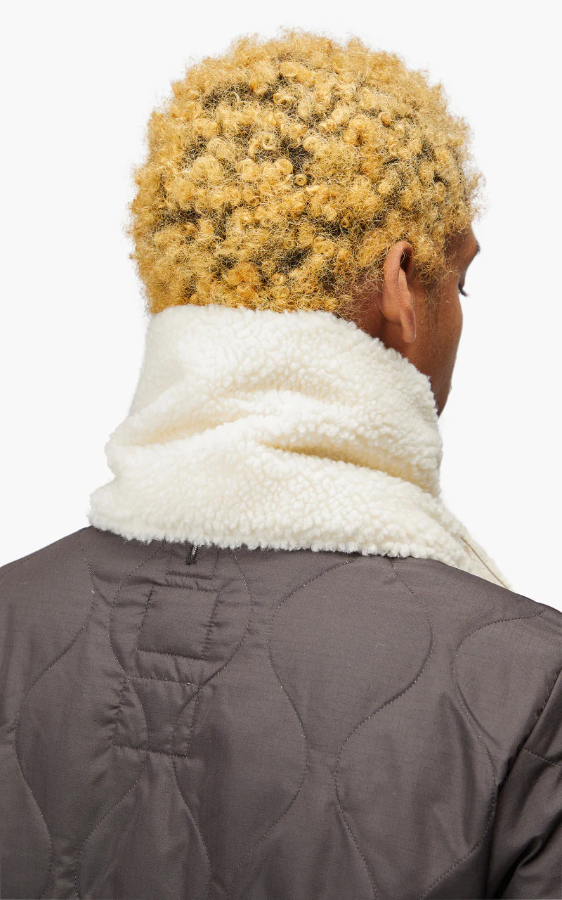 Taion Mountain Reversible Down x Boa Muffler Ice Grey/Ivory - Image 7