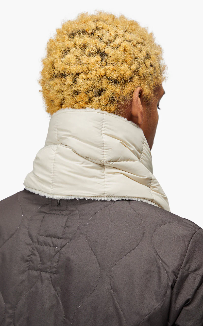 Taion Mountain Reversible Down x Boa Muffler Ice Grey/Ivory - Image 8
