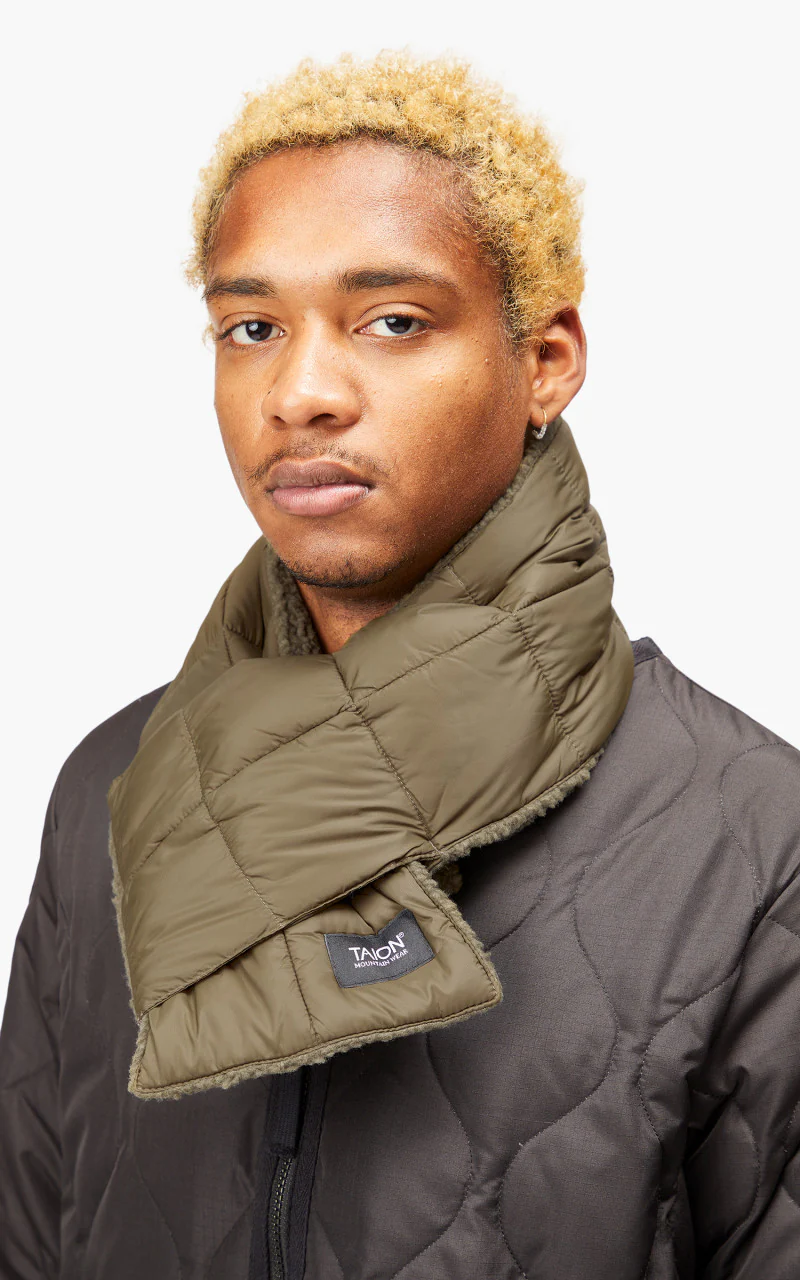 Taion Mountain Reversible Down x Boa Muffler Olive/Dark Olive - Image 2