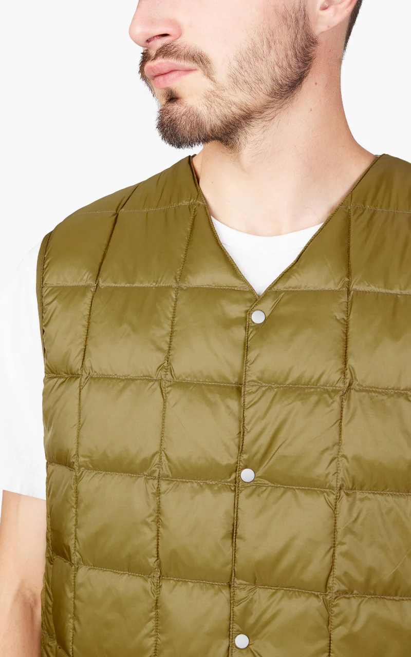Taion V-Neck Button Down Vest Beige - Image 5