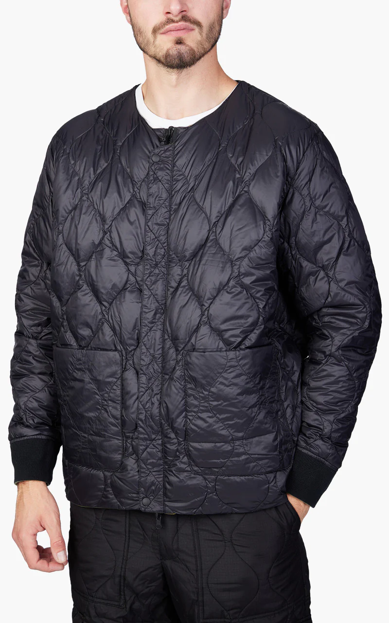 Taion x Beams Lights Reversible MA-1 Type Inner Down Jacket Cream/Black - Image 3