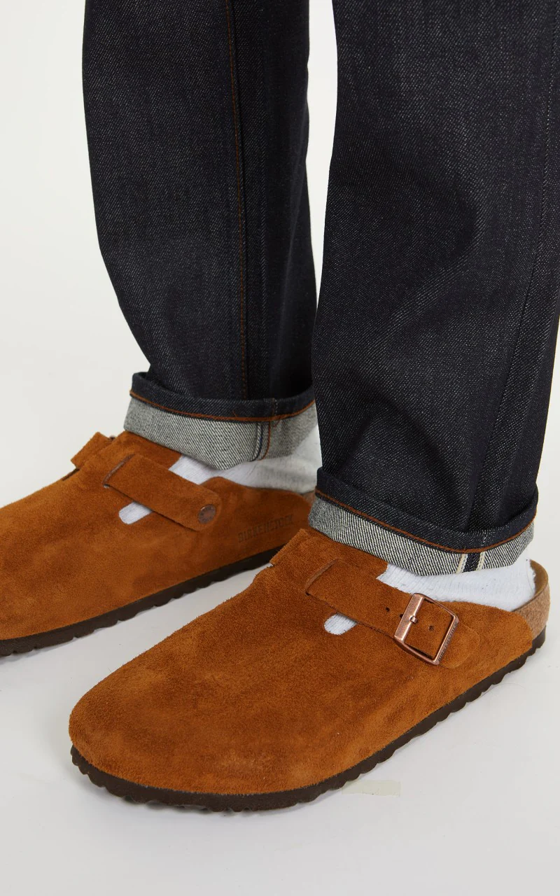 The Unbranded Brand UB201 Tapered Fit Selvedge Indigo 14.5oz - Image 9