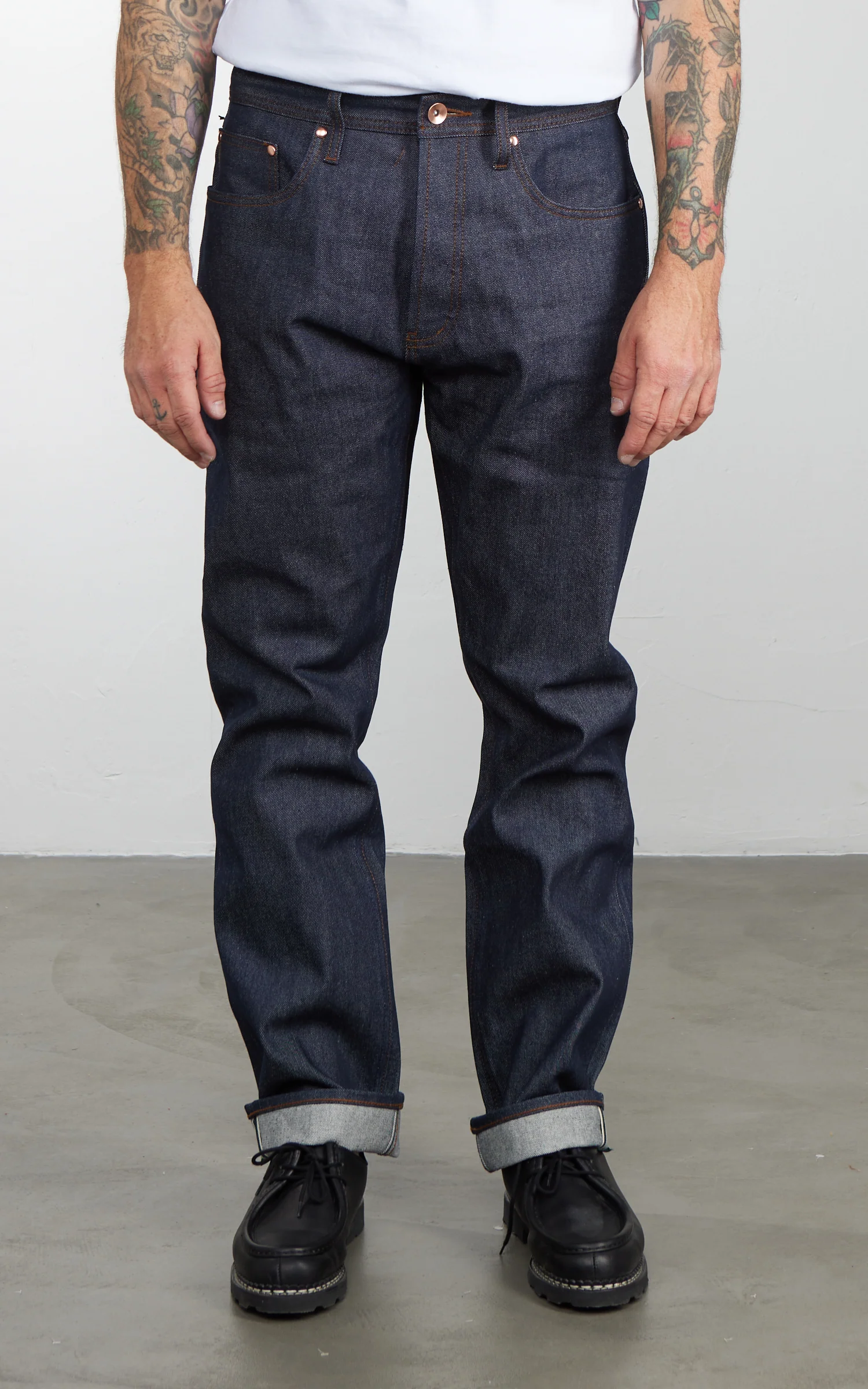 The Unbranded Brand UB801 Relaxed Straight Fit Selvedge Indigo 14.5oz - Image 2
