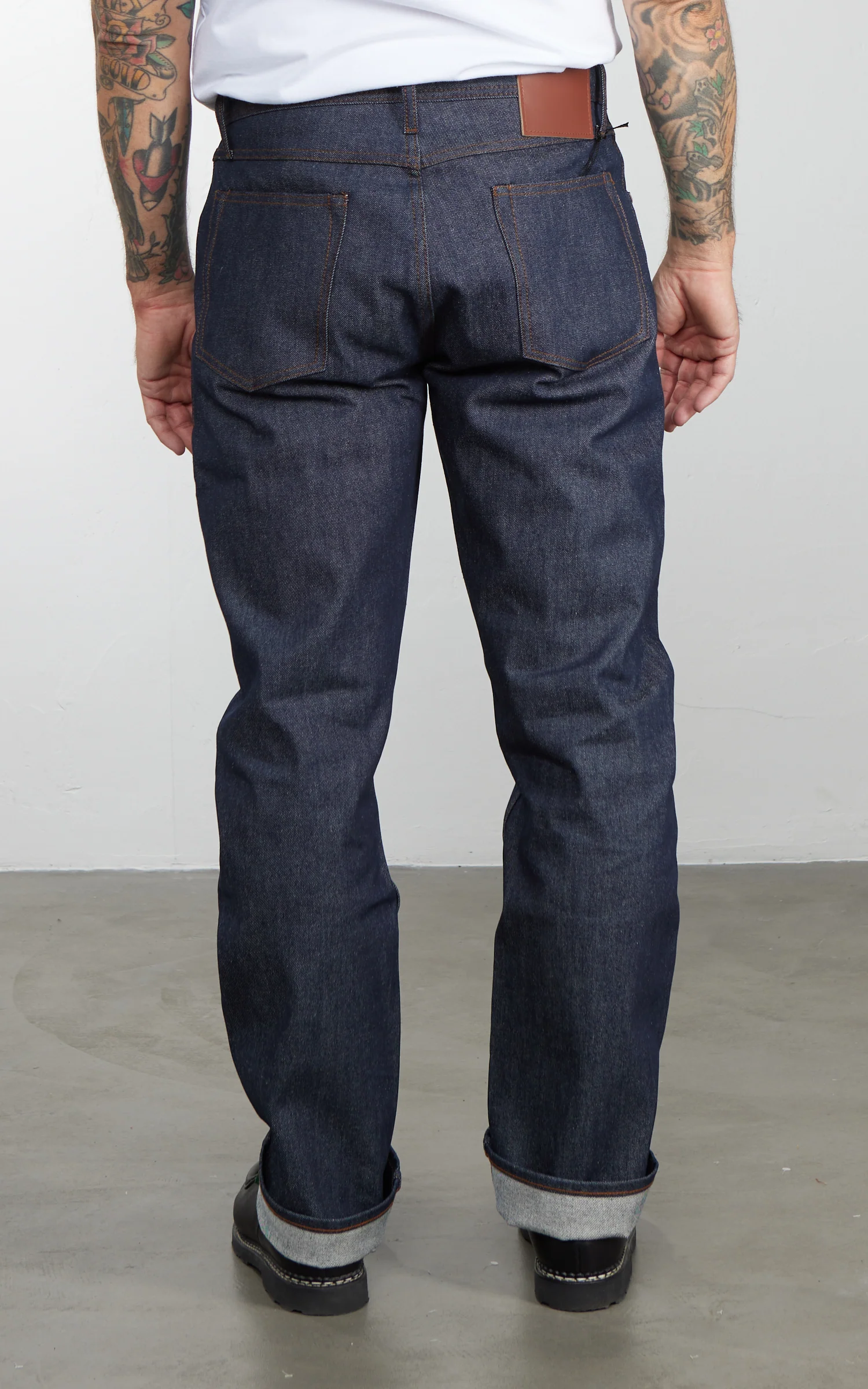 The Unbranded Brand UB801 Relaxed Straight Fit Selvedge Indigo 14.5oz - Image 4