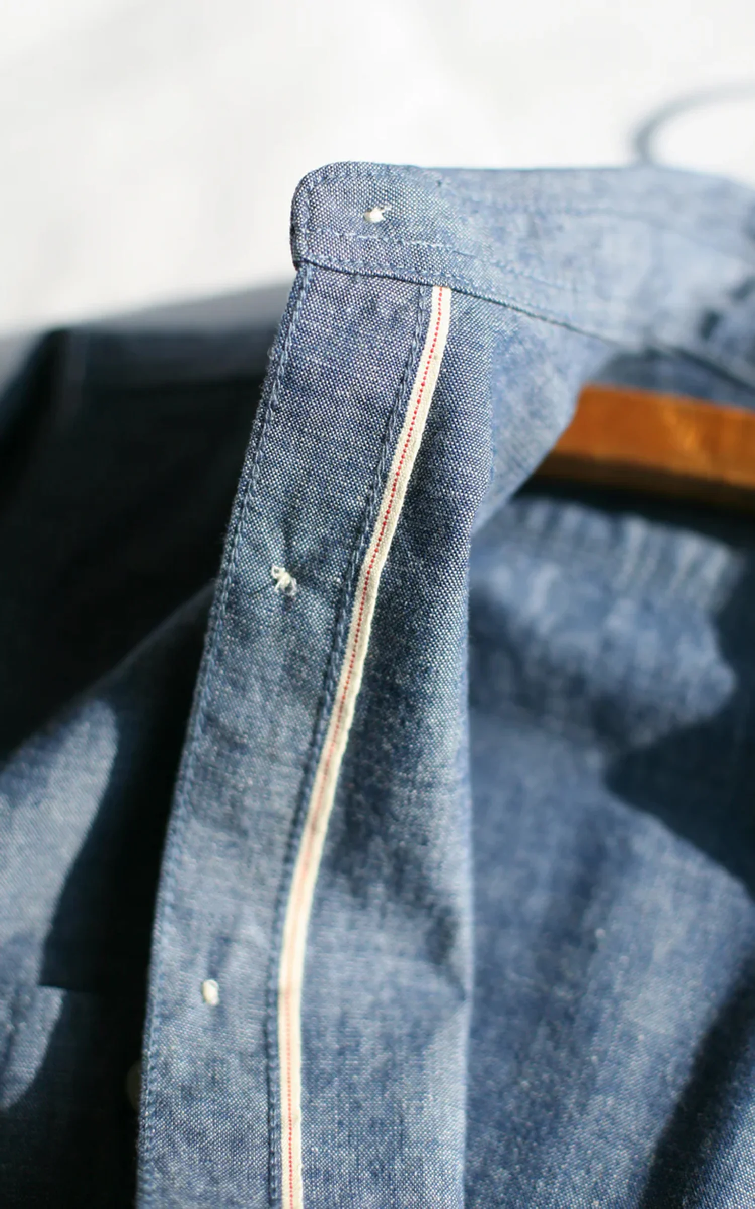 The Unbranded Brand UBS435 Work Shirt Selvedge Chambray Blue 8.2oz - Image 12