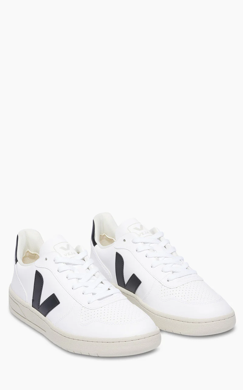 Veja V-10 CWL White/Black - Image 2