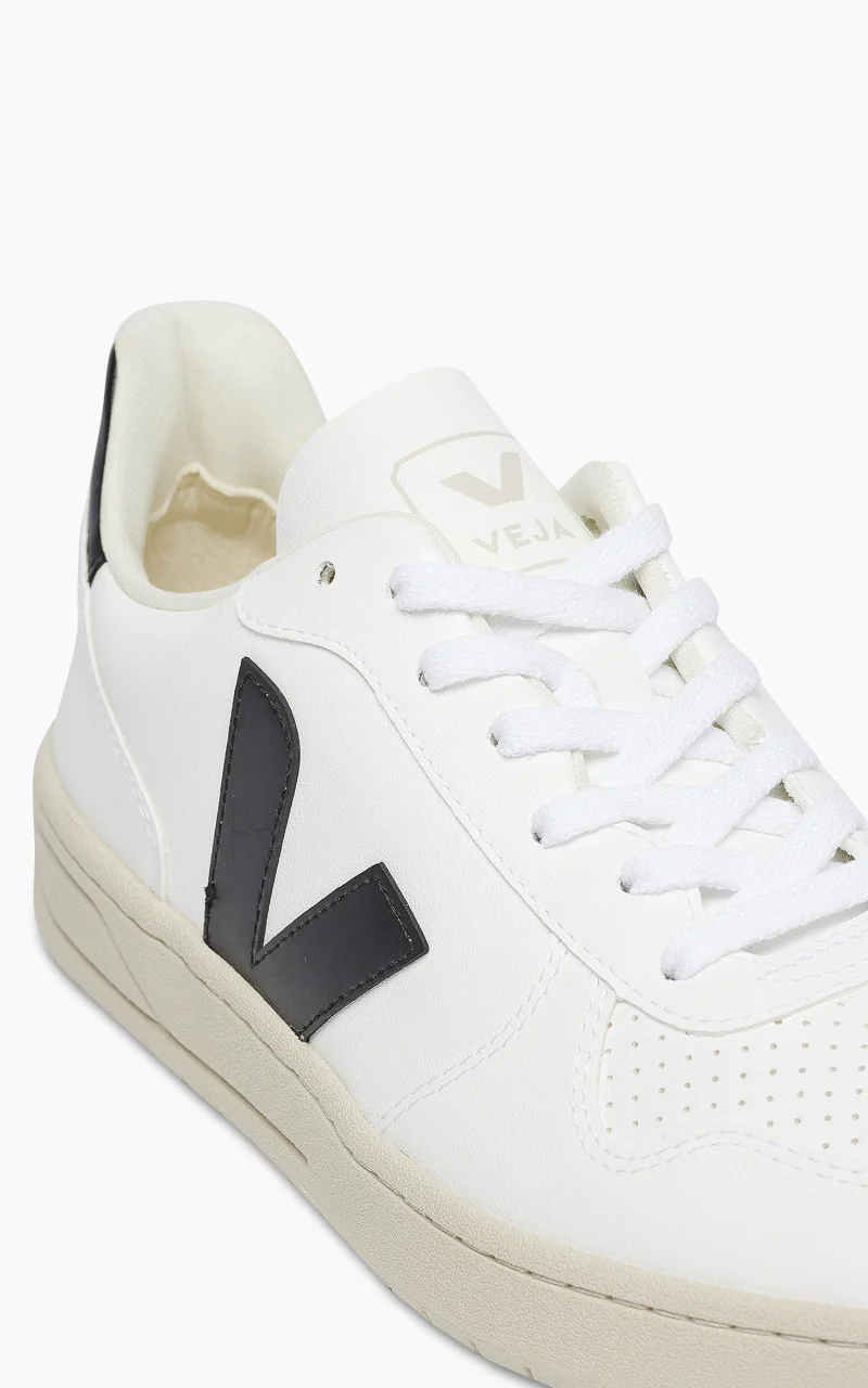 Veja V-10 CWL White/Black - Image 3