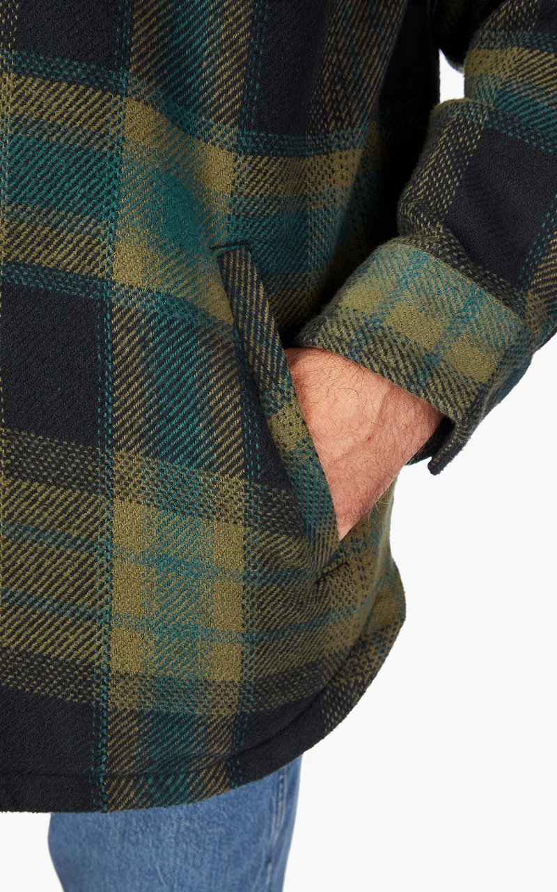 Wrangler Overshirt Oil Green - Image 5
