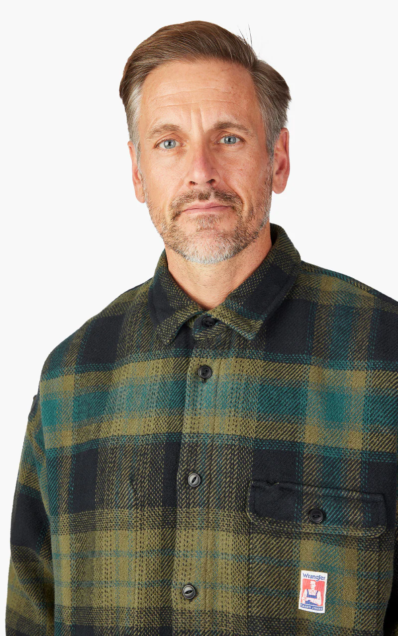Wrangler Overshirt Oil Green - Image 6